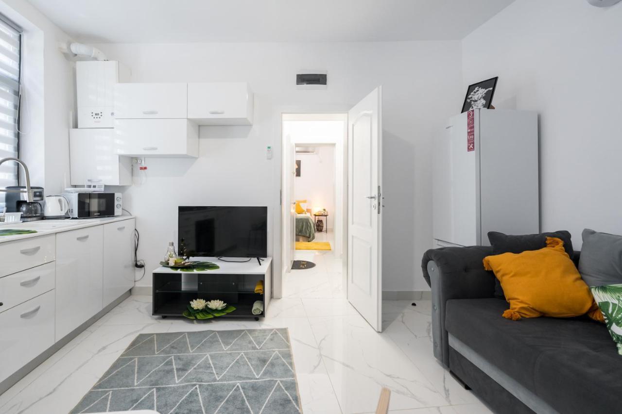 Light-Monza-Unirii Apartman Bukarest Kültér fotó