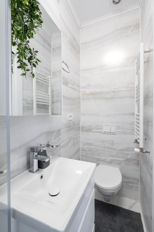 Light-Monza-Unirii Apartman Bukarest Kültér fotó