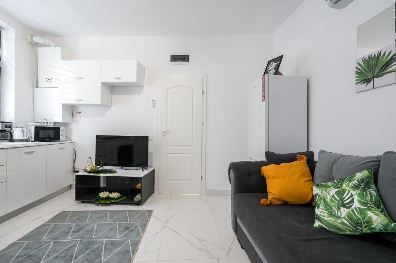 Light-Monza-Unirii Apartman Bukarest Kültér fotó