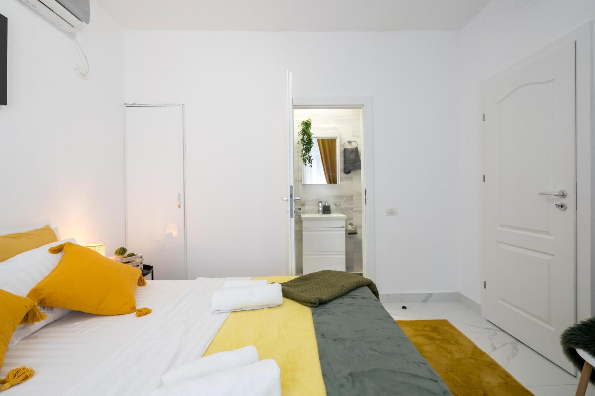 Light-Monza-Unirii Apartman Bukarest Kültér fotó